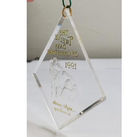 1991 Hallmark Keepsake Ornament 12 days of Christmas 8 Maids a Milking PRE-OWNED - Picture 4 of 4